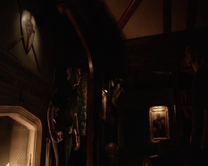 VampireDiariesWorld-dot-nl_7x21RequiemForADream-deletedscenes0034.jpg