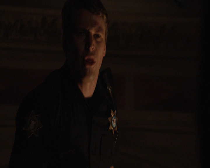 VampireDiariesWorld-dot-nl_7x21RequiemForADream-deletedscenes0048.jpg