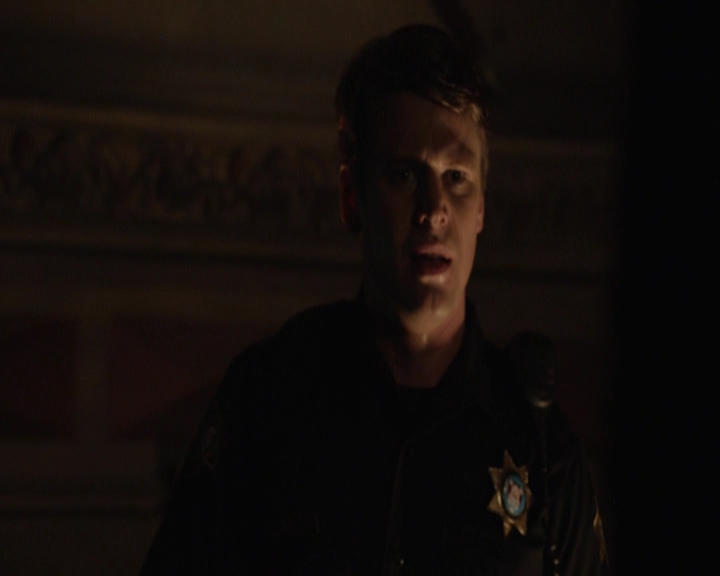 VampireDiariesWorld-dot-nl_7x21RequiemForADream-deletedscenes0049.jpg