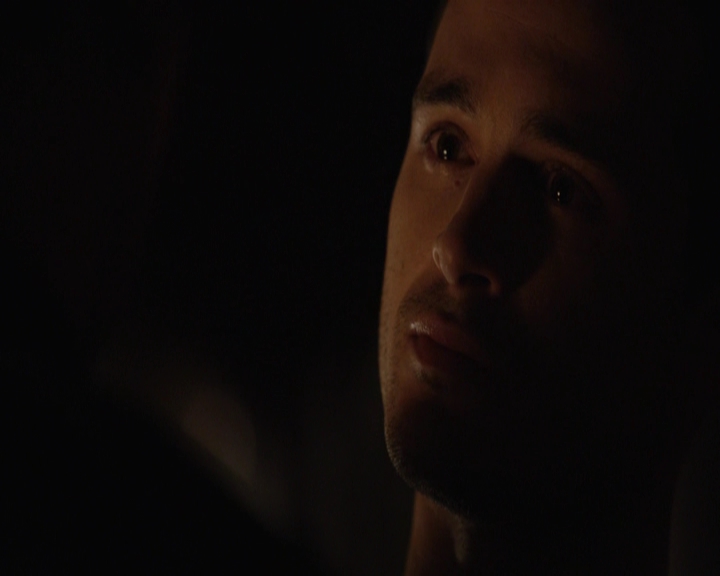 VampireDiariesWorld-dot-nl_7x21RequiemForADream-deletedscenes0082.jpg