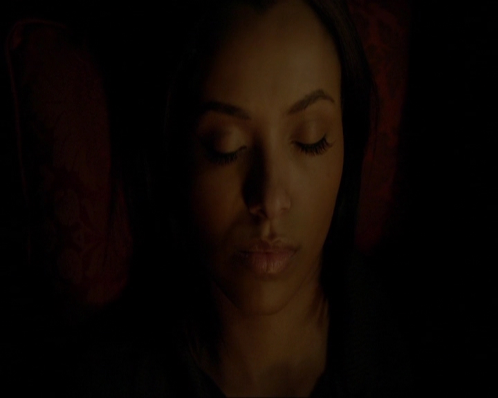 VampireDiariesWorld-dot-nl_7x21RequiemForADream0093.jpg