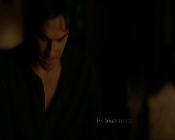 VampireDiariesWorld-dot-nl_7x21RequiemForADream0101.jpg