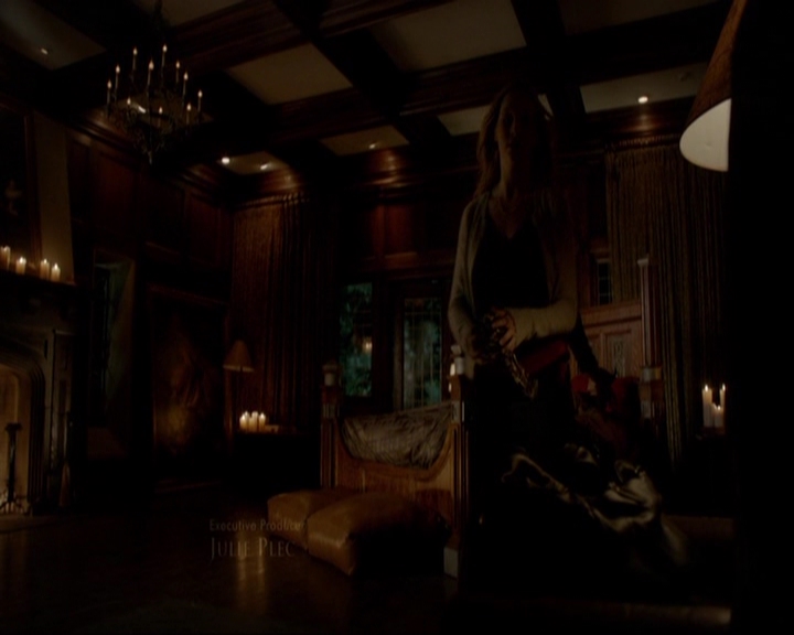 VampireDiariesWorld-dot-nl_7x21RequiemForADream0158.jpg