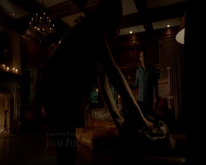 VampireDiariesWorld-dot-nl_7x21RequiemForADream0160.jpg