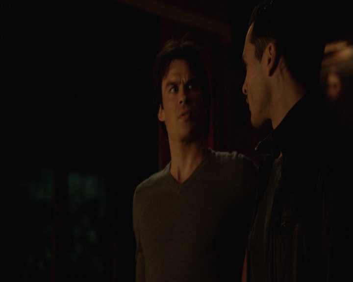 VampireDiariesWorld-dot-nl_7x22GodsAndMonsters-deletedscenes0018.jpg