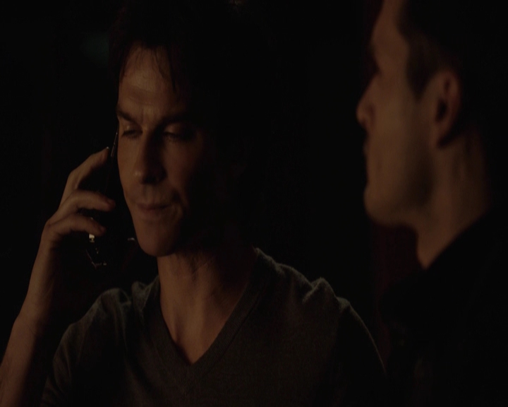 VampireDiariesWorld-dot-nl_7x22GodsAndMonsters-deletedscenes0027.jpg