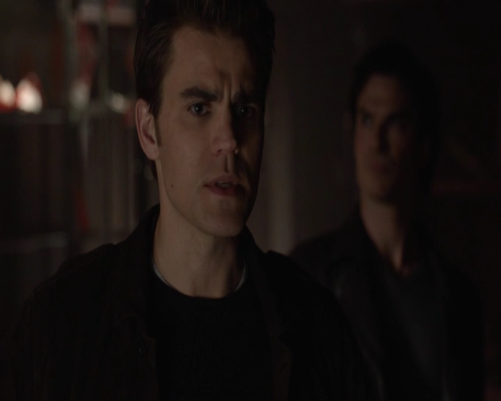 VampireDiariesWorld-dot-nl_7x22GodsAndMonsters-deletedscenes0092.jpg