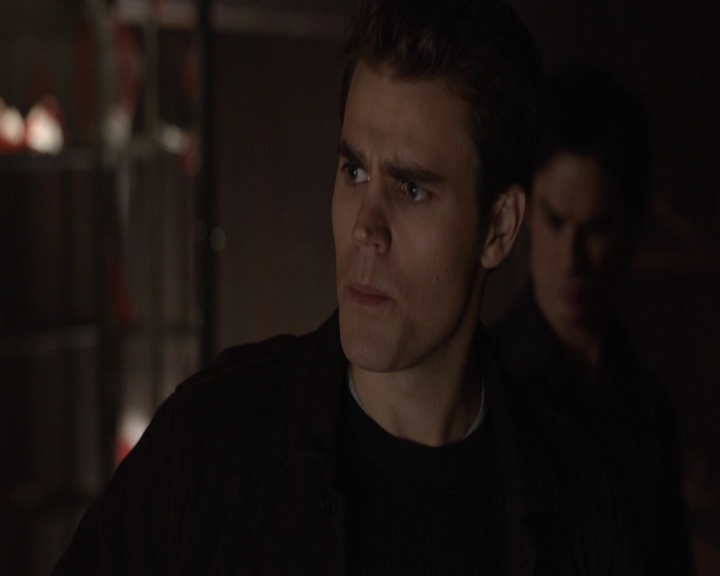 VampireDiariesWorld-dot-nl_7x22GodsAndMonsters-deletedscenes0093.jpg