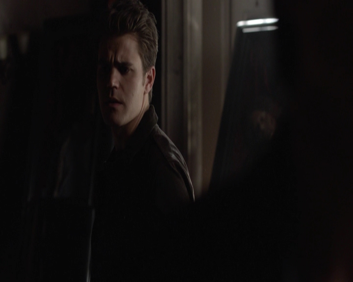 VampireDiariesWorld-dot-nl_7x22GodsAndMonsters-deletedscenes0096.jpg