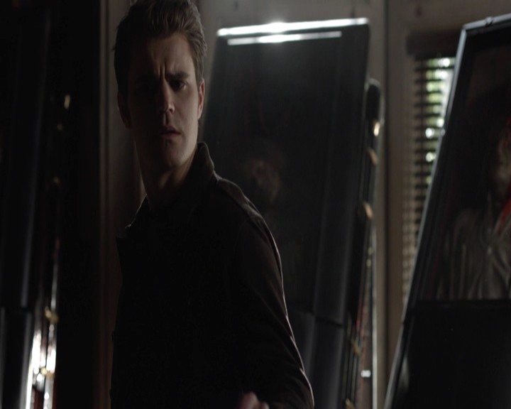 VampireDiariesWorld-dot-nl_7x22GodsAndMonsters-deletedscenes0104.jpg