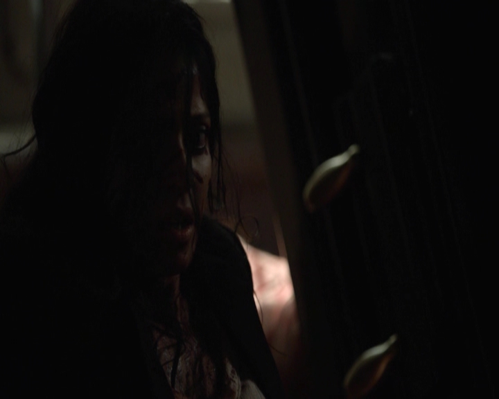 VampireDiariesWorld-dot-nl_7x22GodsAndMonsters-deletedscenes0133.jpg