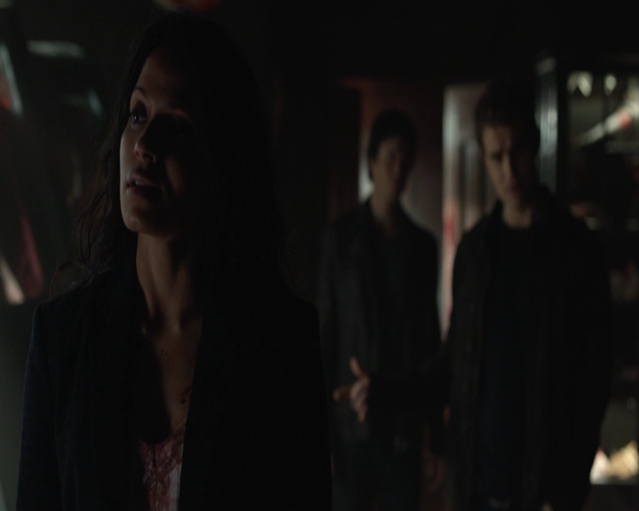 VampireDiariesWorld-dot-nl_7x22GodsAndMonsters-deletedscenes0247.jpg