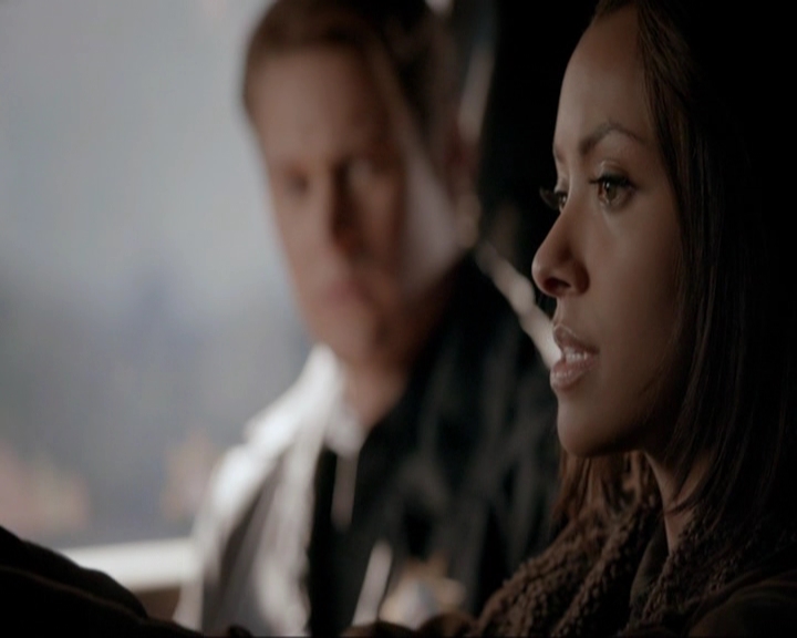 VampireDiariesWorld-dot-nl_7x22GodsAndMonsters0195.jpg