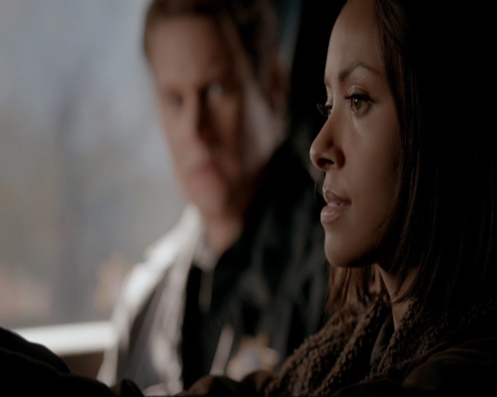 VampireDiariesWorld-dot-nl_7x22GodsAndMonsters0198.jpg