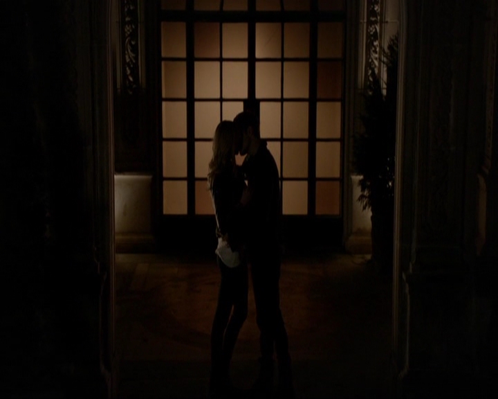 VampireDiariesWorld-dot-nl_7x22GodsAndMonsters1949.jpg