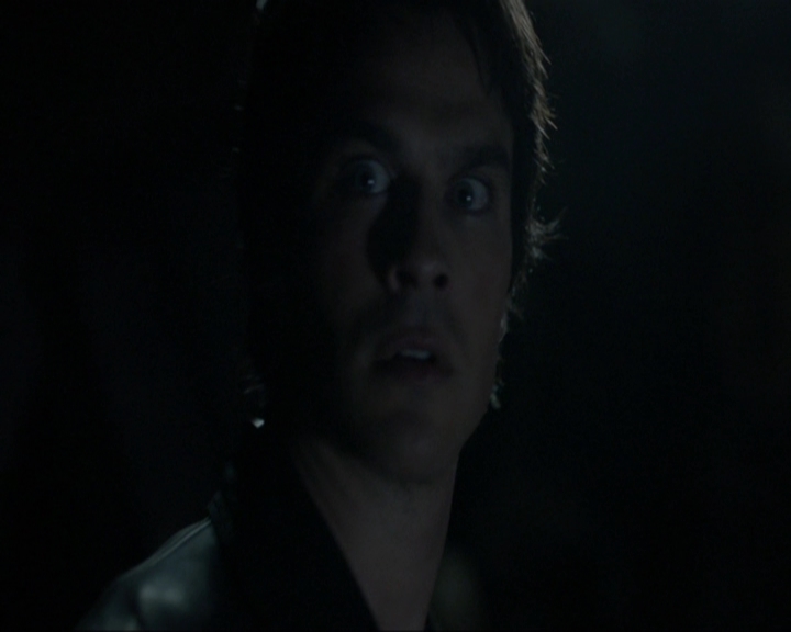 VampireDiariesWorld-dot-nl_7x22GodsAndMonsters2044.jpg