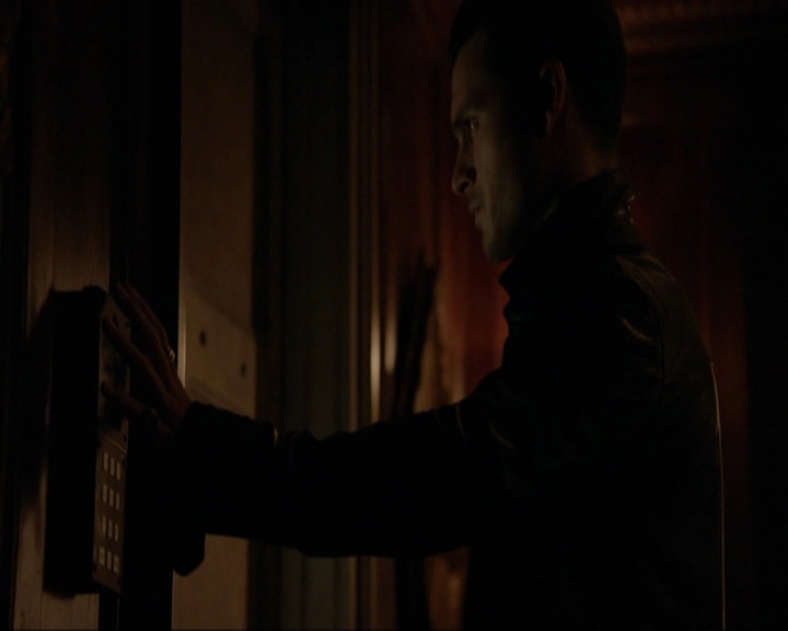 VampireDiariesWorld-dot-nl_7x22GodsAndMonsters2069.jpg