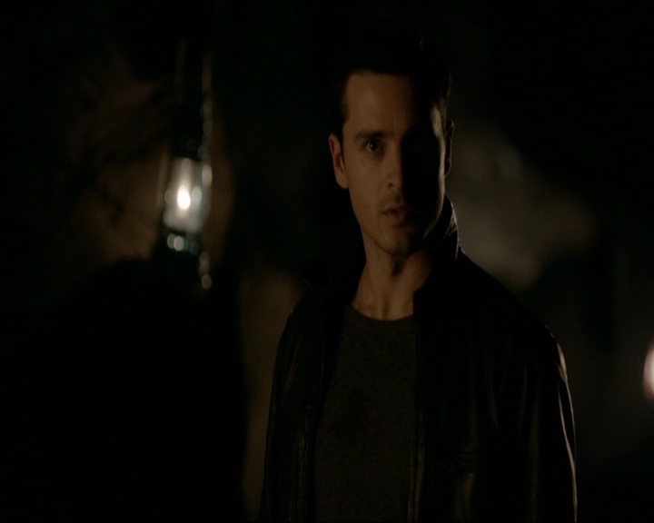 VampireDiariesWorld-dot-nl_7x22GodsAndMonsters2105.jpg