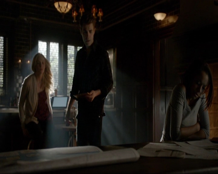 VampireDiariesWorld-dot-nl_7x22GodsAndMonsters2254.jpg