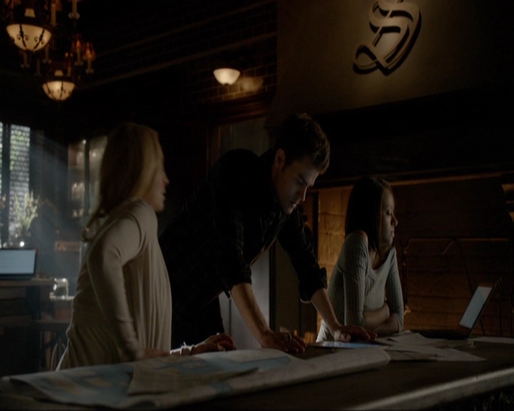 VampireDiariesWorld-dot-nl_7x22GodsAndMonsters2257.jpg