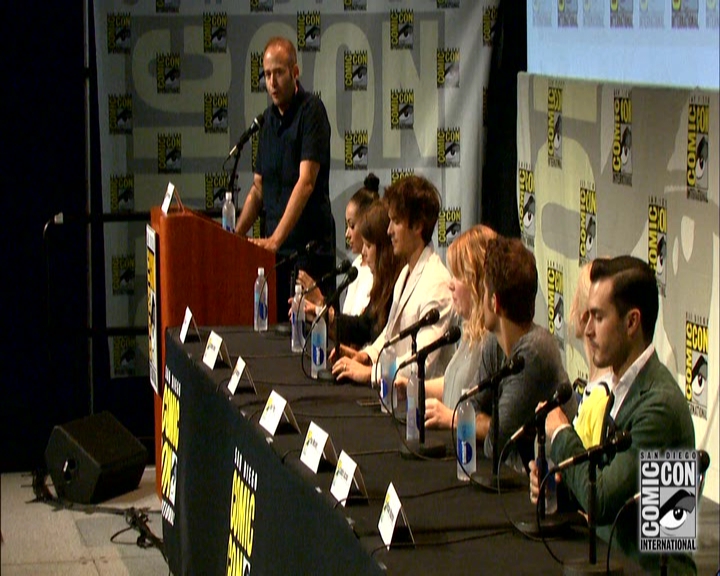 VampireDiariesWorld-dot-nl_S7-dvdextra-2015ComicConPanel0091.jpg