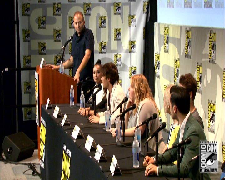 VampireDiariesWorld-dot-nl_S7-dvdextra-2015ComicConPanel0276.jpg