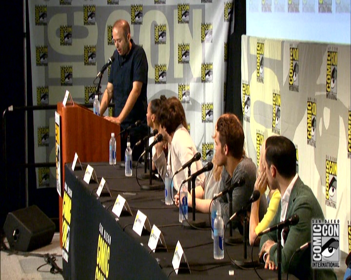 VampireDiariesWorld-dot-nl_S7-dvdextra-2015ComicConPanel0480.jpg