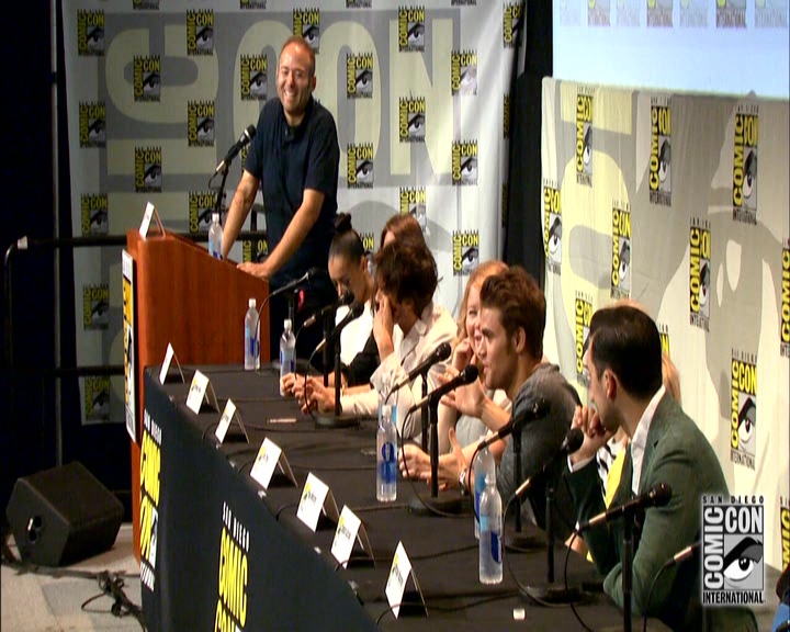 VampireDiariesWorld-dot-nl_S7-dvdextra-2015ComicConPanel0535.jpg