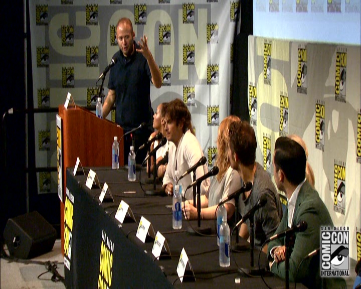 VampireDiariesWorld-dot-nl_S7-dvdextra-2015ComicConPanel0587.jpg