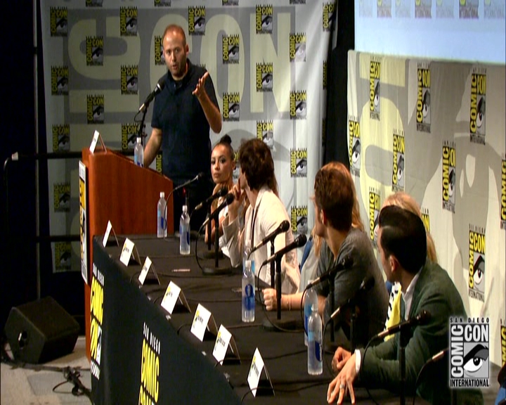 VampireDiariesWorld-dot-nl_S7-dvdextra-2015ComicConPanel0626.jpg