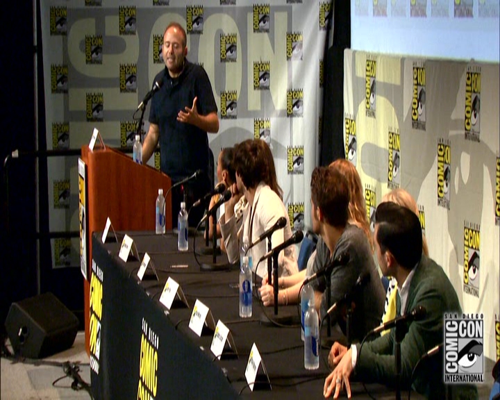 VampireDiariesWorld-dot-nl_S7-dvdextra-2015ComicConPanel0629.jpg