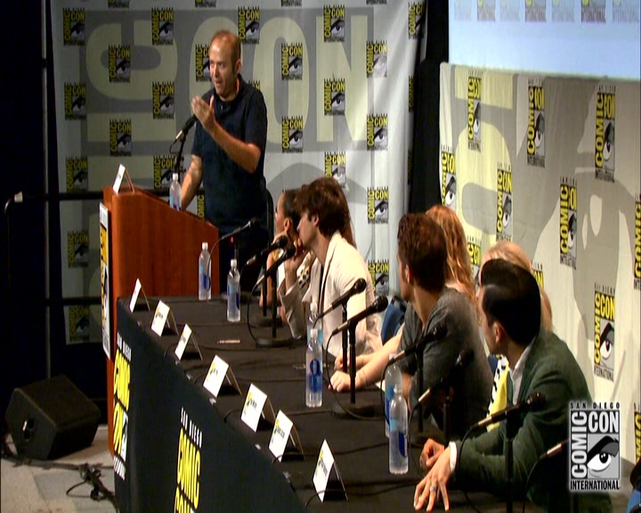 VampireDiariesWorld-dot-nl_S7-dvdextra-2015ComicConPanel0632.jpg