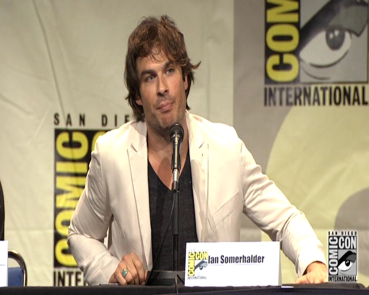 VampireDiariesWorld-dot-nl_S7-dvdextra-2015ComicConPanel0705.jpg