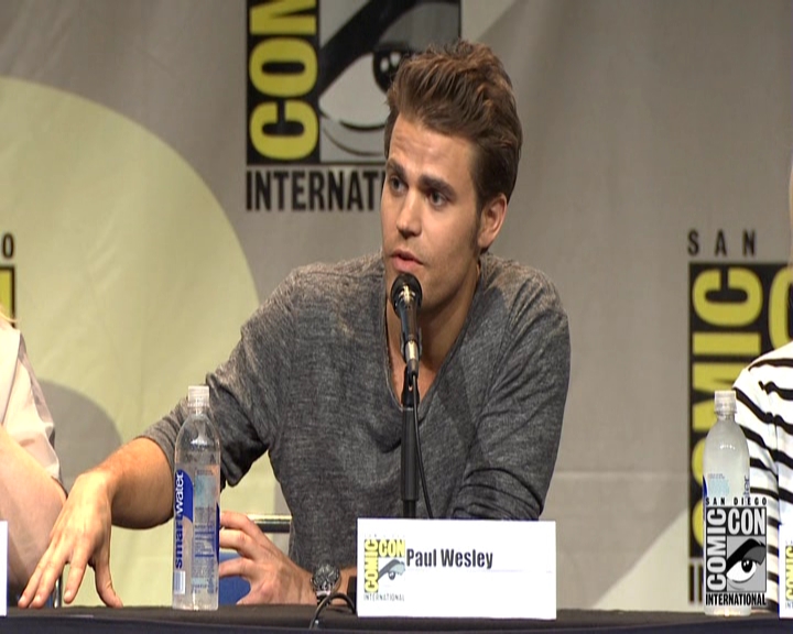 VampireDiariesWorld-dot-nl_S7-dvdextra-2015ComicConPanel0749.jpg