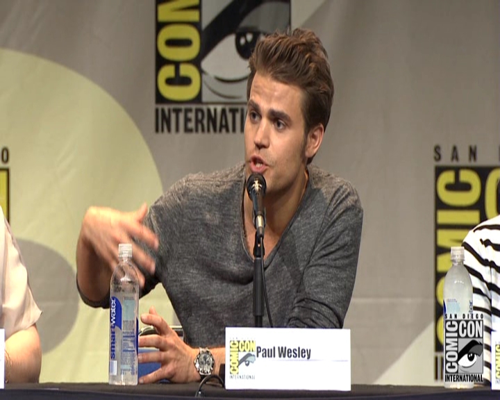 VampireDiariesWorld-dot-nl_S7-dvdextra-2015ComicConPanel0753.jpg