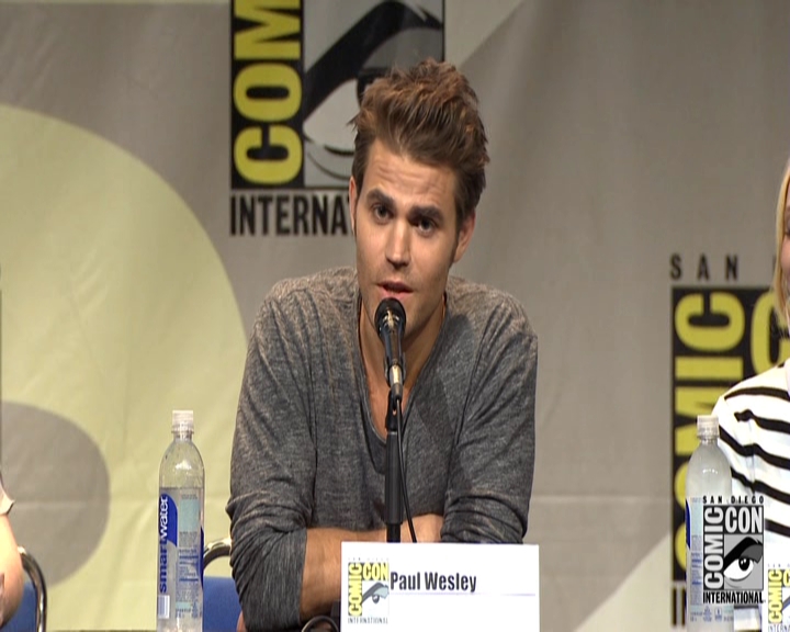 VampireDiariesWorld-dot-nl_S7-dvdextra-2015ComicConPanel0820.jpg