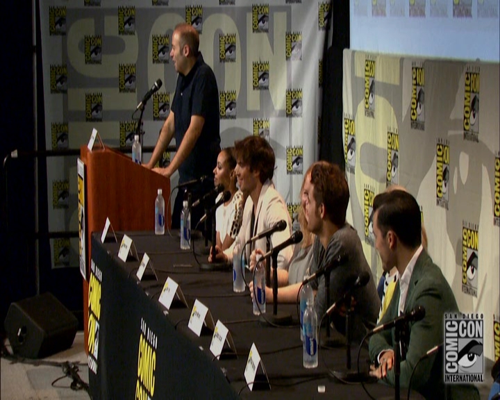 VampireDiariesWorld-dot-nl_S7-dvdextra-2015ComicConPanel0830.jpg