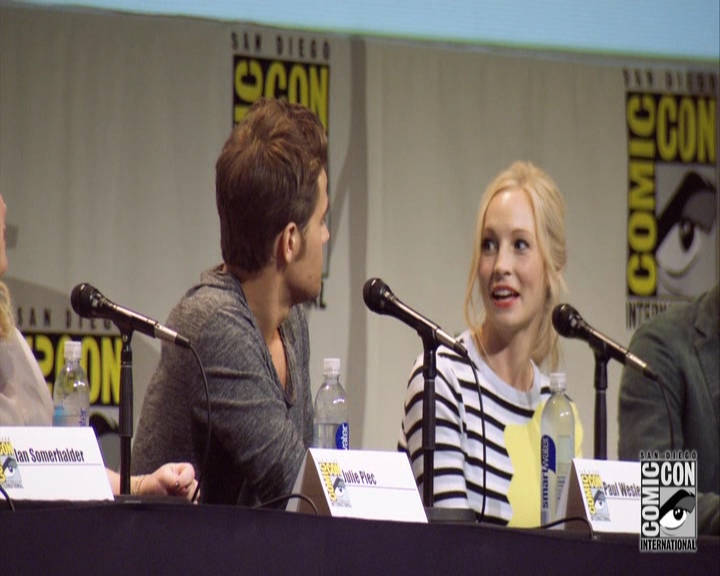 VampireDiariesWorld-dot-nl_S7-dvdextra-2015ComicConPanel0915.jpg