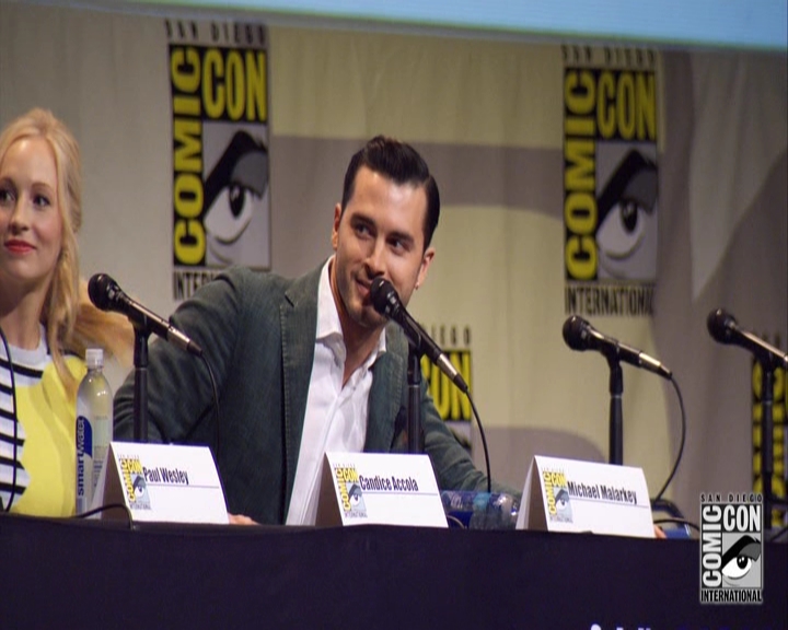 VampireDiariesWorld-dot-nl_S7-dvdextra-2015ComicConPanel1344.jpg