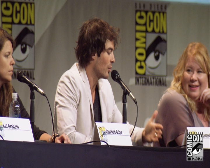 VampireDiariesWorld-dot-nl_S7-dvdextra-2015ComicConPanel1382.jpg