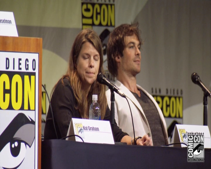 VampireDiariesWorld-dot-nl_S7-dvdextra-2015ComicConPanel1405.jpg