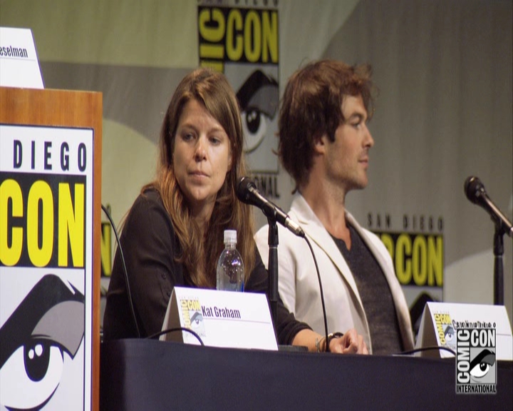 VampireDiariesWorld-dot-nl_S7-dvdextra-2015ComicConPanel1406.jpg