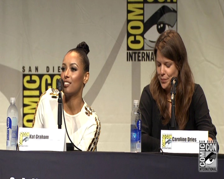 VampireDiariesWorld-dot-nl_S7-dvdextra-2015ComicConPanel1418.jpg