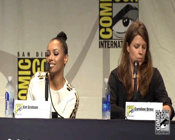 VampireDiariesWorld-dot-nl_S7-dvdextra-2015ComicConPanel1424.jpg