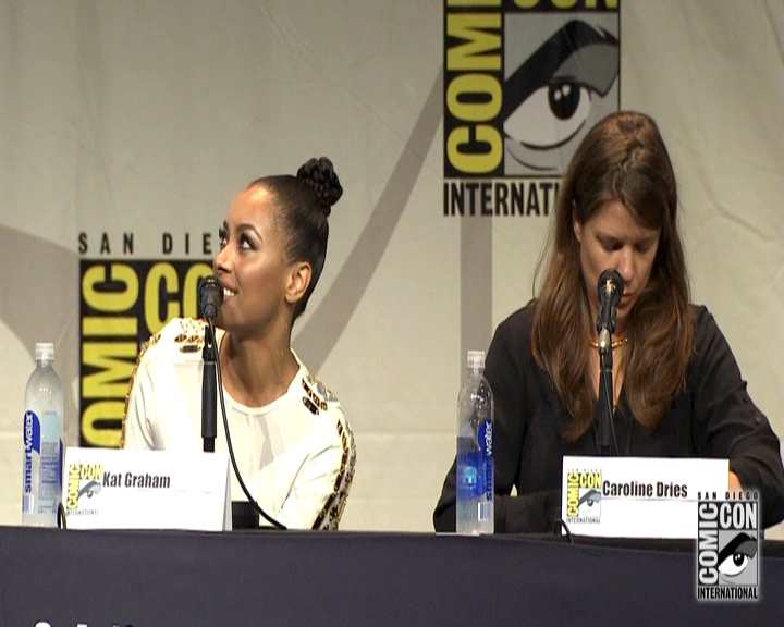 VampireDiariesWorld-dot-nl_S7-dvdextra-2015ComicConPanel1425.jpg