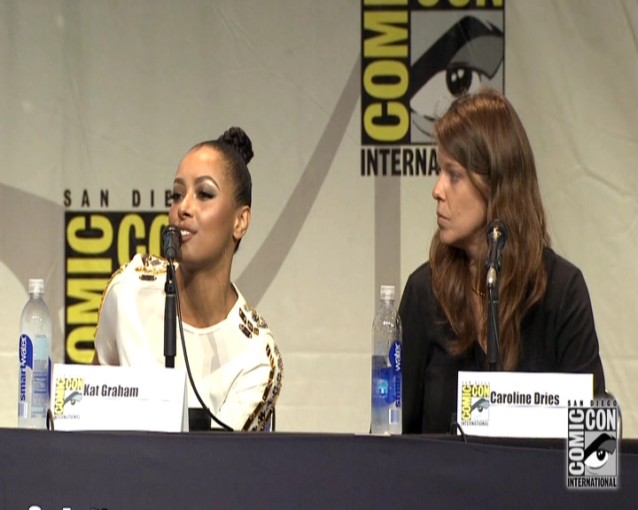 VampireDiariesWorld-dot-nl_S7-dvdextra-2015ComicConPanel1428.jpg