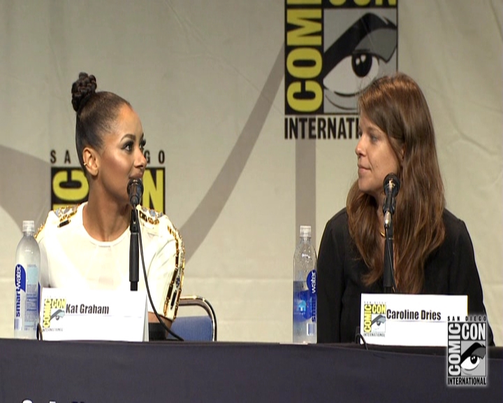 VampireDiariesWorld-dot-nl_S7-dvdextra-2015ComicConPanel1437.jpg