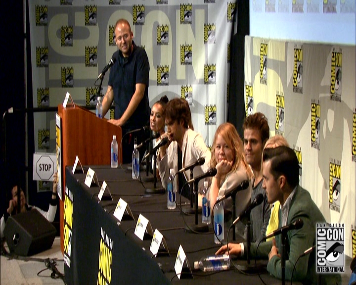 VampireDiariesWorld-dot-nl_S7-dvdextra-2015ComicConPanel1455.jpg