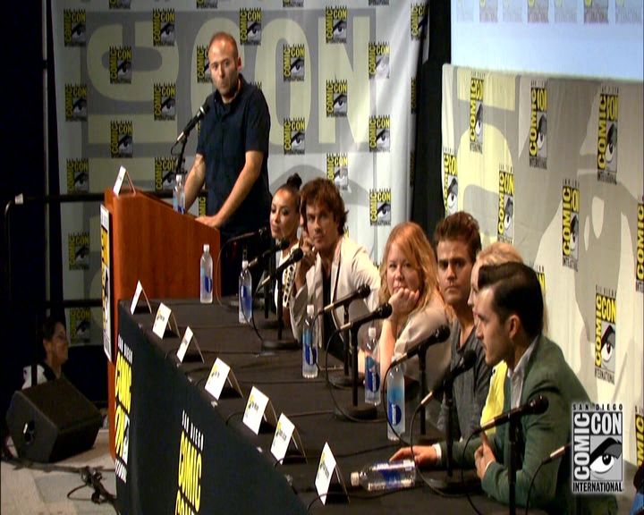 VampireDiariesWorld-dot-nl_S7-dvdextra-2015ComicConPanel1458.jpg