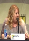 VampireDiariesWorld-dot-nl_S7-dvdextra-2015ComicConPanel0572.jpg